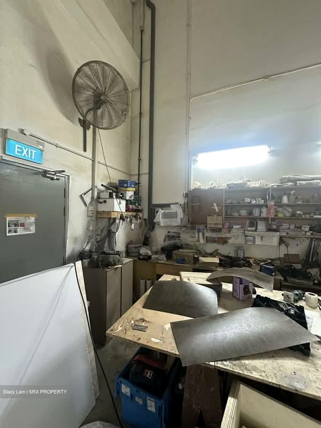 E9 Premium (D27), Factory #604228101